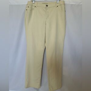 Chico’s Platinum Denim Cream Off-White Straight Slim Leg Jeans Size 2.5 Regular